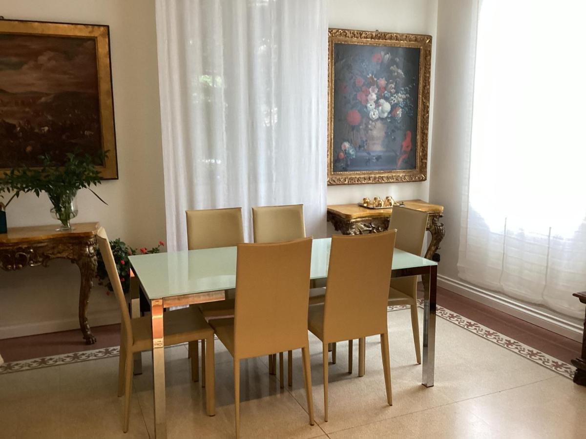 Il Villino Della Duchessa Bed and Breakfast Parma Buitenkant foto